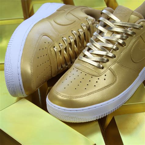 Gold Nike Shoes & Sneakers 